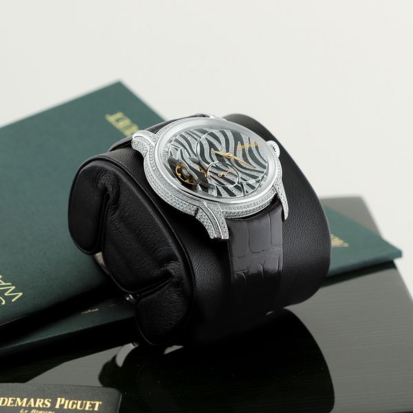 Audemars Piguet Millenary 77249BC.ZZ.A102CR.01